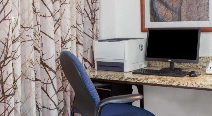 Days Inn Springfield South Zewnętrze zdjęcie